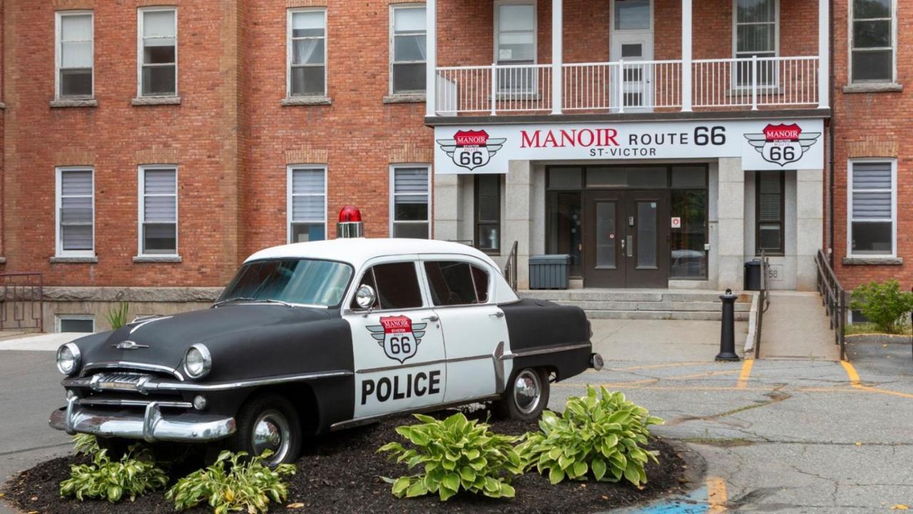 Hotel Historique Et Manoir Route 66 Saint-Victor Esterno foto